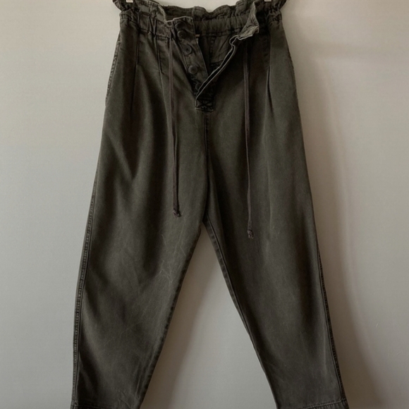 4 pairs of Free People Margate Pleated Trousers, size Medium - Picture 5 of 5